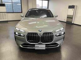 ●Yanase　BMWプレミアムセレクション中川店　【　名古屋市中川区法華1丁目248　】