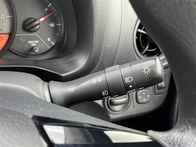 【スピードメーター】メーターがシンプルで見やすく運転しやすいですね！