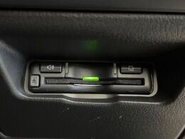 【ETC】高速道路の料金所をストレスなく通過！話題のスポットやサービスエリアに多い「スマートIC」利用時は必須のアイテムです。当店でセットアップを実施、ご納車当日からすぐにご利用いただけます！