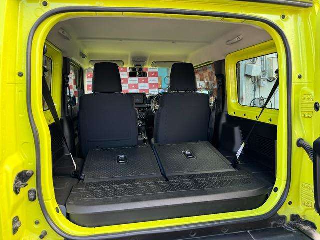 シートアレンジで長い荷物も積み込め、人も乗れる便利な機能です！！