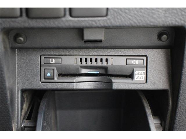 大好評のボディコーティング「ハイモースコート」もご納車までに施工可能。雨染みや線傷など中古車だからと諦めていませんか？ピカピカの状態でお乗り出しいただけます。