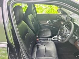 「この車の写真をもっと見たい」「状態が気になる」「この装備はついている？」どんな小さな疑問でもお気軽にお問い合わせください！