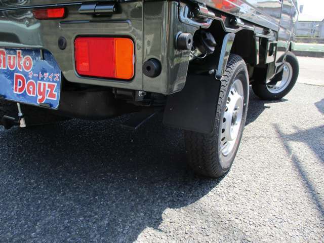 写真は装備品だけでなく、傷の写真など車の状態がわかるように心がけております。追加で見たいところがある場合は気軽にお問い合わせください♪