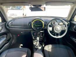 LIBERALAでは多種多様なボディコーティングを取り揃えております。その中でも高級※のコーティングをあなたの一台に。詳しくはコーディネーターがご提案させていただきます。