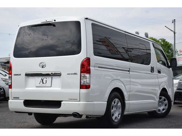 【どんなことでもお気軽に】車には様々な分野があります。販売・整備・保険・板金・修理。。。車一筋の当店には経験とノウハウがございます。お客様のカーライフをすべてお任せいただければ幸いです。