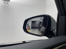 【ドアミラー】『外装：ドアミラー周辺』の画像になります。写真の内容に関してご不明点、ご質問等がございましたらお気軽にガリバー店舗までお問い合わせください。