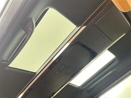 【天井】『天井』の画像になります。写真の内容に関してご不明点、ご質問等がございましたらお気軽にガリバー店舗までお問い合わせください。