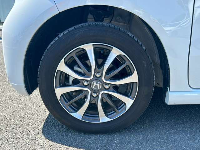表示価格は県内納車の費用となります。県外のお客様は費用が多少異なりますので、ご了承下さい。