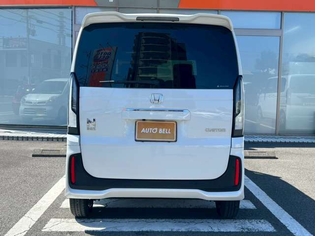 弊社は販売後のお客様とのお付合いを大事にさせていただいております。車検が近くなったらご連絡なども入れさせていただいていますので、お車のことなら何でもおまかせ下さい！