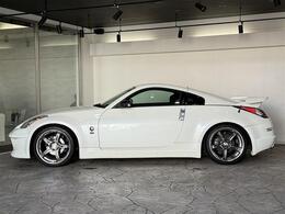 IMPUL933Sフロントバンパー/サイドステップ/リアバンパー/リアウィング/オーリンズ車高調　SSR19AW　IMPULカスタムの1台となります。