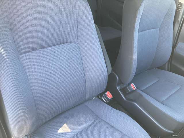 ご覧いただきありがとうございます♪気になったお車がありましたらお気軽にお電話をください♪