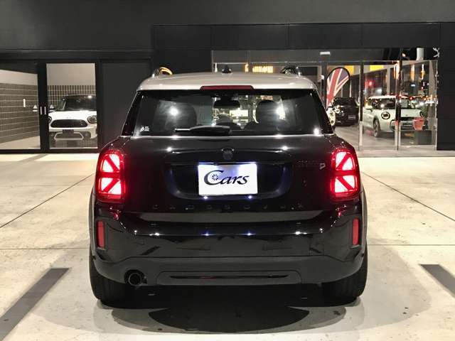 経験豊富なサービススタッフが皆様の快適なMINIライフをサポートさせて頂きます。　TVチューナーやDVDビデオ、ドライブレコーダーの取り付けもお任せ下さい。