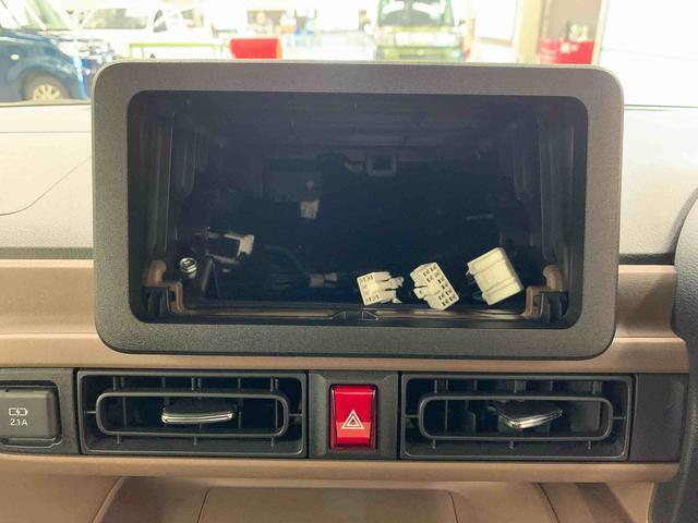 純正ナビやCDチューナーも取り揃えております。詳しくはスタッフまでお問い合わせください。