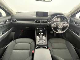 【インパネ全体】『インパネ全体』の画像になります。写真の内容に関してご不明点、ご質問等がございましたらお気軽にガリバー店舗までお問い合わせください。