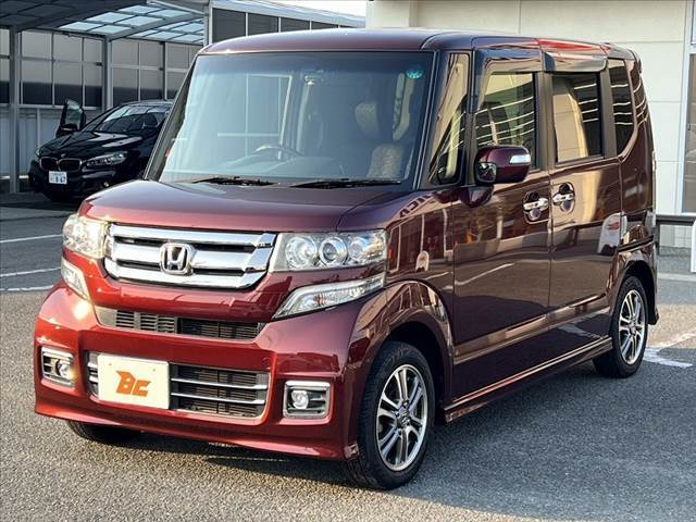 小売業の多くは2つに分類されます。どうやって売値を上げれるか？と考えるお店、どうやったら売値を下げれるか？と考えるお店です。BUDDICAは後者です！！