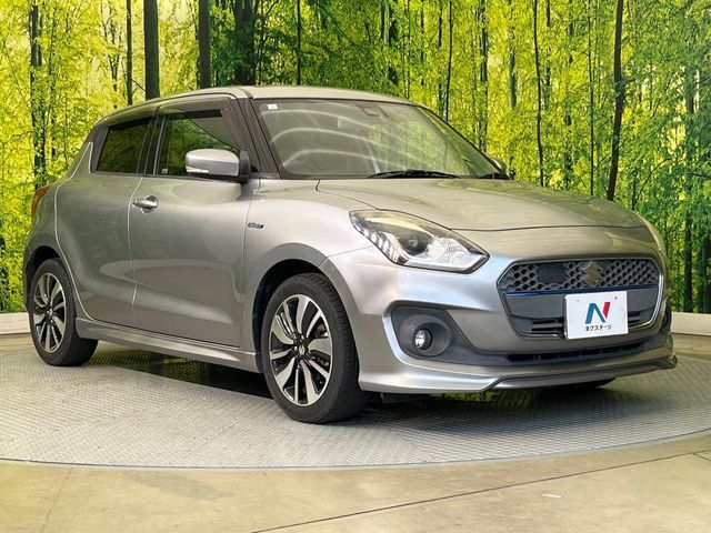 大好評のボディコーティング「弾スプラッシュコート」もご納車までに施工可能。通常のガラスコートと異なる、耐久年数6年の無機質ガラスコーティングが、ボディをキレイな状態に保ってくれます。