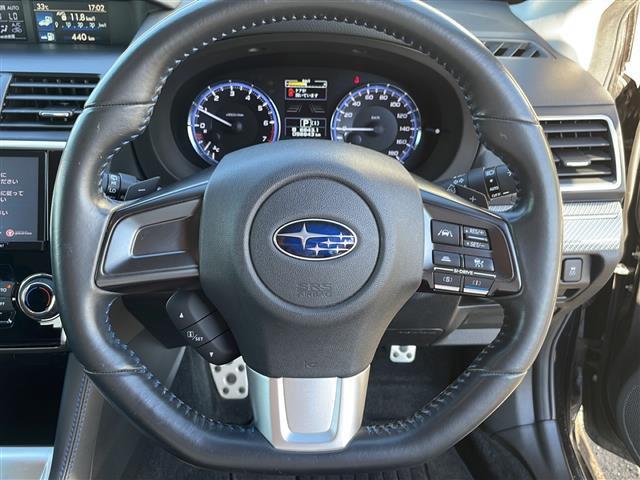 ハンドルの画像です。店舗にて現車の確認もいただけますので、お電話で在庫のご確認の上是非ご来店くださいませ！！！