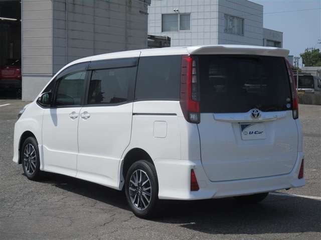 『任意保険　割賦　JAF　メンテナンスパック』などお車を使用するお客様のお役に立つ商品も充実しております♪