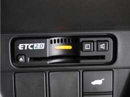 【ETC車載器】高速道路のご利用時にとても便利なETC車載器。セットアップ(費用別途)後にお渡ししとなります。