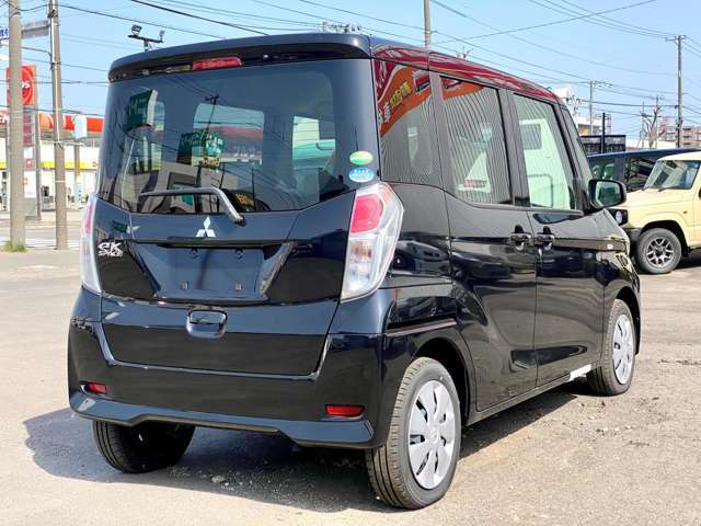 オートローンは最大120回払いまで可能！ボーナス払い・残価設定・リースなどもご用意ございます。月々の負担を軽減させることが可能です！