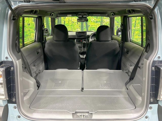 普段のお買い物や通勤、送迎等に十分な荷室スペースを確保しております。セカンドシートを倒すと、大きな荷物の積載も可能です♪