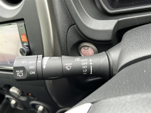【スピードメーター】メーターがシンプルで見やすく運転しやすいですね！