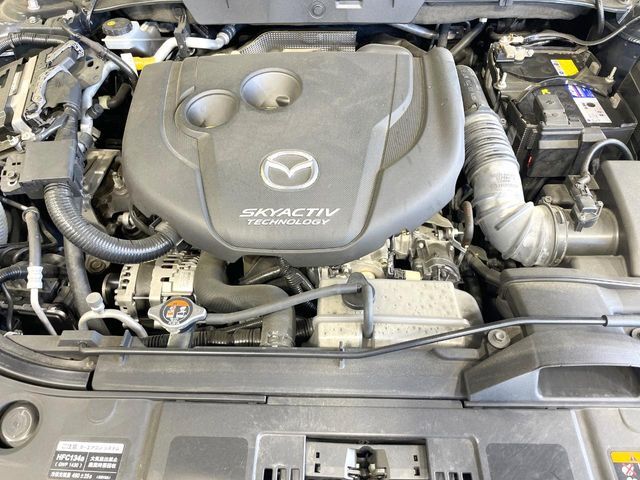 親切・丁寧な専門メカニックスタッフが応対！・車検・点検整備・事故等の修理などアフターサービスも安心。お車のカスタマイズもネクステージのサービススタッフまでご相談ください！