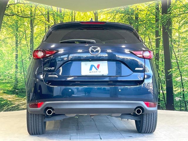 安心の最長10年・走行無制限保証（有償）をご用意。保証内容も充実はもちろん、無料点検＆オイル交換や、年中無休の全国・24時間ロードサービスも付帯されておりますのでご安心下さい。