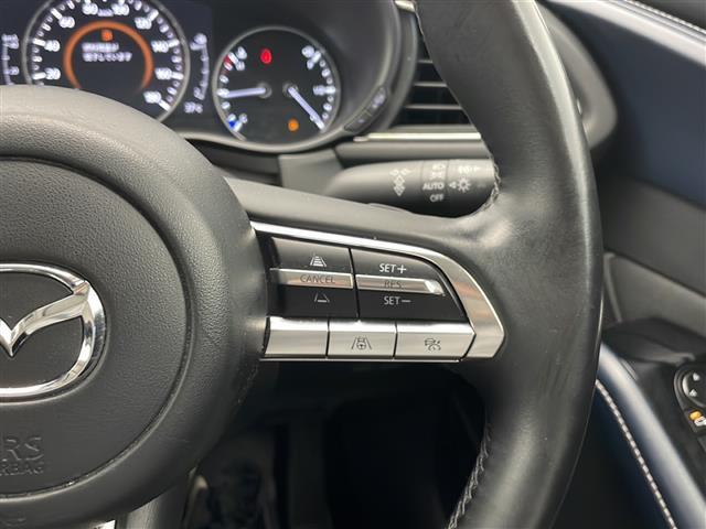 【運転席操作部】快適なドライブを楽しむための機能が装備されています！運転席から触れるので、使いやすいです！除菌プランいれていただくと、さらに清潔で安心していただけます！