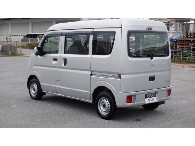 エンジンオイル・エレメント・全ワイパーゴム・エアコンフィルターは全車新品に交換致します。