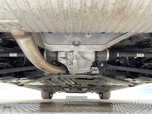 ●YANASEオートシステムズとの提携によって実現した高品質修理ネットワーク！大切なお車だから、万が一の修理でも「純正品質」をご提供。当店でご購入いただくお車にはメリットが数多くあります