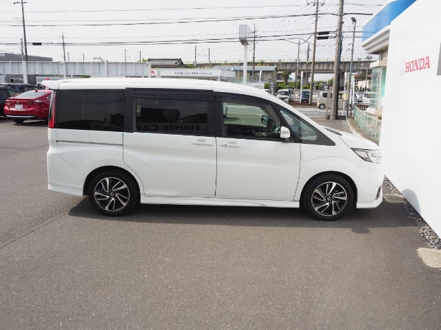 1列目から3列目まで　心地よいくつろぎ空間