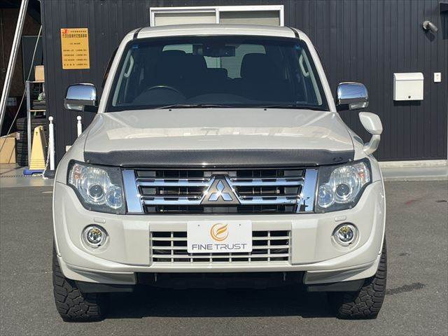 当社自慢のお車です。装備・機関系チェック済み♪横にこの車のセールスポイントを、写真と説明でアピールしてあります♪まずはご覧になってください。