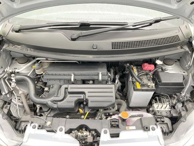 親切・丁寧な専門メカニックスタッフが応対！・車検・点検整備・事故等の修理などアフターサービスも安心。お車のカスタマイズもネクステージのサービススタッフまでご相談ください！