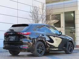 ☆試乗車　禁煙車　ジェットブラックマイカのCX-60☆
