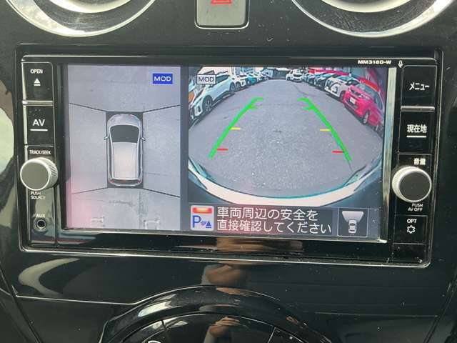 アラウンドカメラ☆車庫入れに便利です