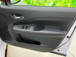 「この車の写真をもっと見たい」「状態が気になる」「この装備はついている？」どんな小さな疑問でもお気軽にお問い合わせください！