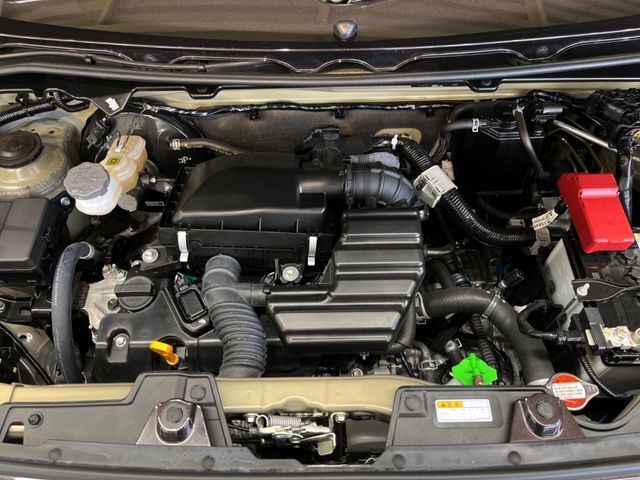 親切・丁寧な専門メカニックスタッフが応対！・車検・点検整備・事故等の修理などアフターサービスも安心。お車のカスタマイズもネクステージのサービススタッフまでご相談ください！