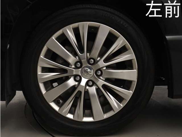 お客様のお好みの新品18インチ、19インチ、20インチホイール装着可能！ダウンサスなどローダウンも取付可能です！ヴァルドやワークなどのメーカー品も取り寄せ可能です！