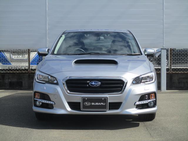 SUBARU認定中古車は、独自の基準を満たした品質の良い車です。徹底したチェックと点検整備により、お乗りいただけます。