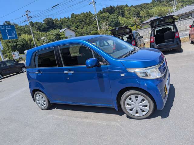 県内で宮城ナンバー地域以外はナンバー変更代、県外では名義変更料金が別に掛ります。一般的な金額ですが、車庫証明は約15.000円前後です。名義変更は約一万円前後です。