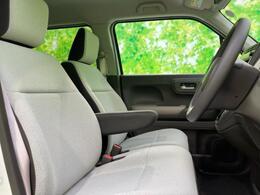 「この車の写真をもっと見たい」「状態が気になる」「この装備はついている？」どんな小さな疑問でもお気軽にお問い合わせください！