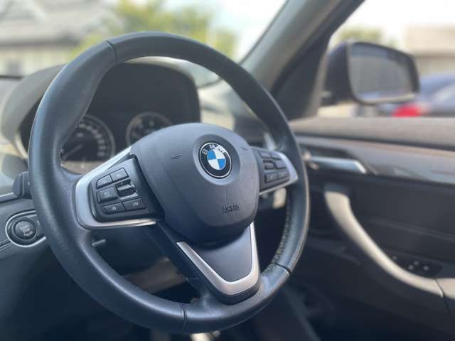 LIBERALAでは【BMW・Audi・M.BENZ】のドイツ御三家を中心とした様々な輸入車の試乗が可能です。各メーカーの違いを五感で較べてください。新しい驚きと発見をお届け致します。