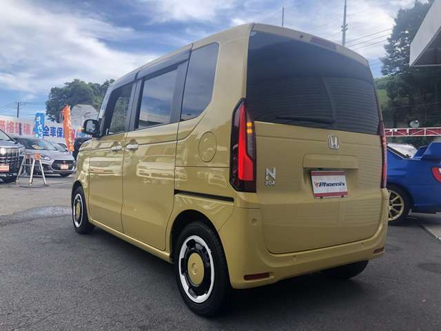 ホンダセンシング☆8インチナビ☆BT・USB接続☆Bカメ☆Wパワスラ☆Wシートヒーター☆シートバックテーブル☆LEDオートライト☆ドラレコ☆ステアスイッチ☆ETC☆ACC☆CMBS☆LKAS☆Pソナー