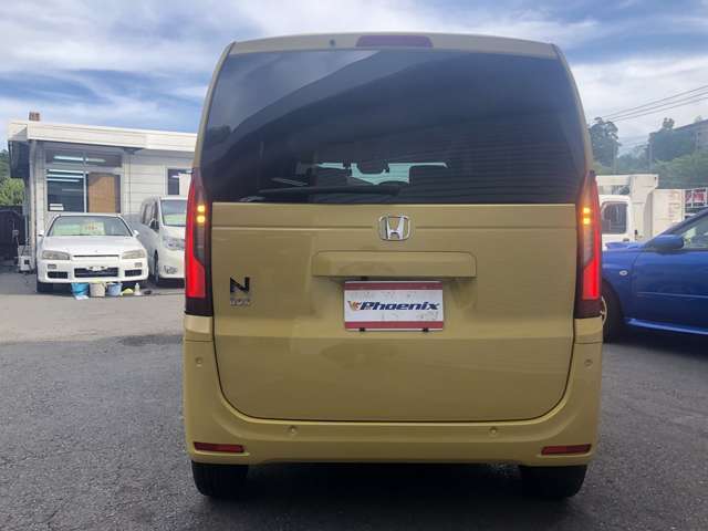 ホンダセンシング☆8インチナビ☆BT・USB接続☆Bカメ☆Wパワスラ☆Wシートヒーター☆シートバックテーブル☆LEDオートライト☆ドラレコ☆ステアスイッチ☆ETC☆ACC☆CMBS☆LKAS☆Pソナー