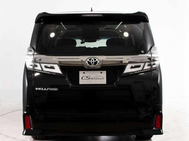 リアビュー（テールレンズのスモーク加工や社外テール、マフラーなど)のご希望もございましたらスタッフまでお気軽にご相談ください