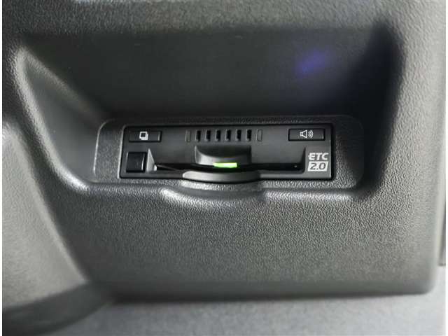 連休のご予定はお決まりですか？新しいお車で何処まで出かけましょうか？海？高原？温泉？美味しい物を探してドライブってのも良いのではないでしょうか？