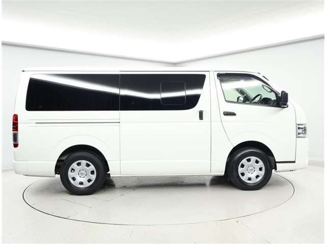 当社自慢の一平蓮田工房【ピカット一平】仕上げ！外装の磨き、車内・エンジンルームのクリーニング済みです。高品質洗浄のお車をまずはお客様自身の目でご確認下さい。