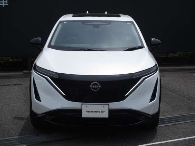 こちらの車両は当社新車部門で使用していた社用車が入荷したものです。個人のオーナー様はついておりません。