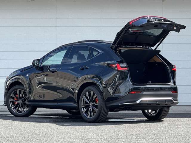 掲載車両以外にも対応可能です。ご希望のボディーカラー、グレード、装備やオプションをお聞かせ下さいませ。